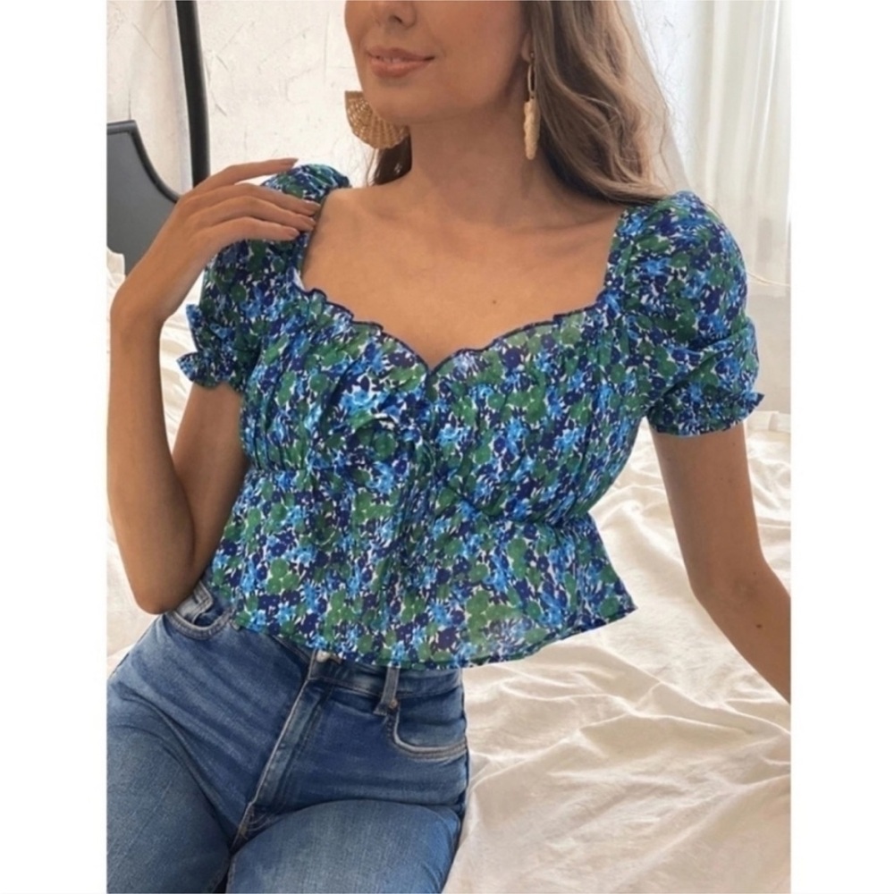 ZARA DITSY DAINTY FLORAL PUFF‎ SLEEVE CROP TOP BLOUSE Size Medium